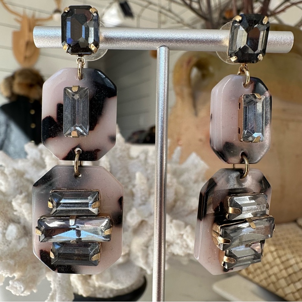 TORTOISE SHELL + RHINESTONE GEMS Dangling Drop Earrings GLAM Art Deco EAR CANDY